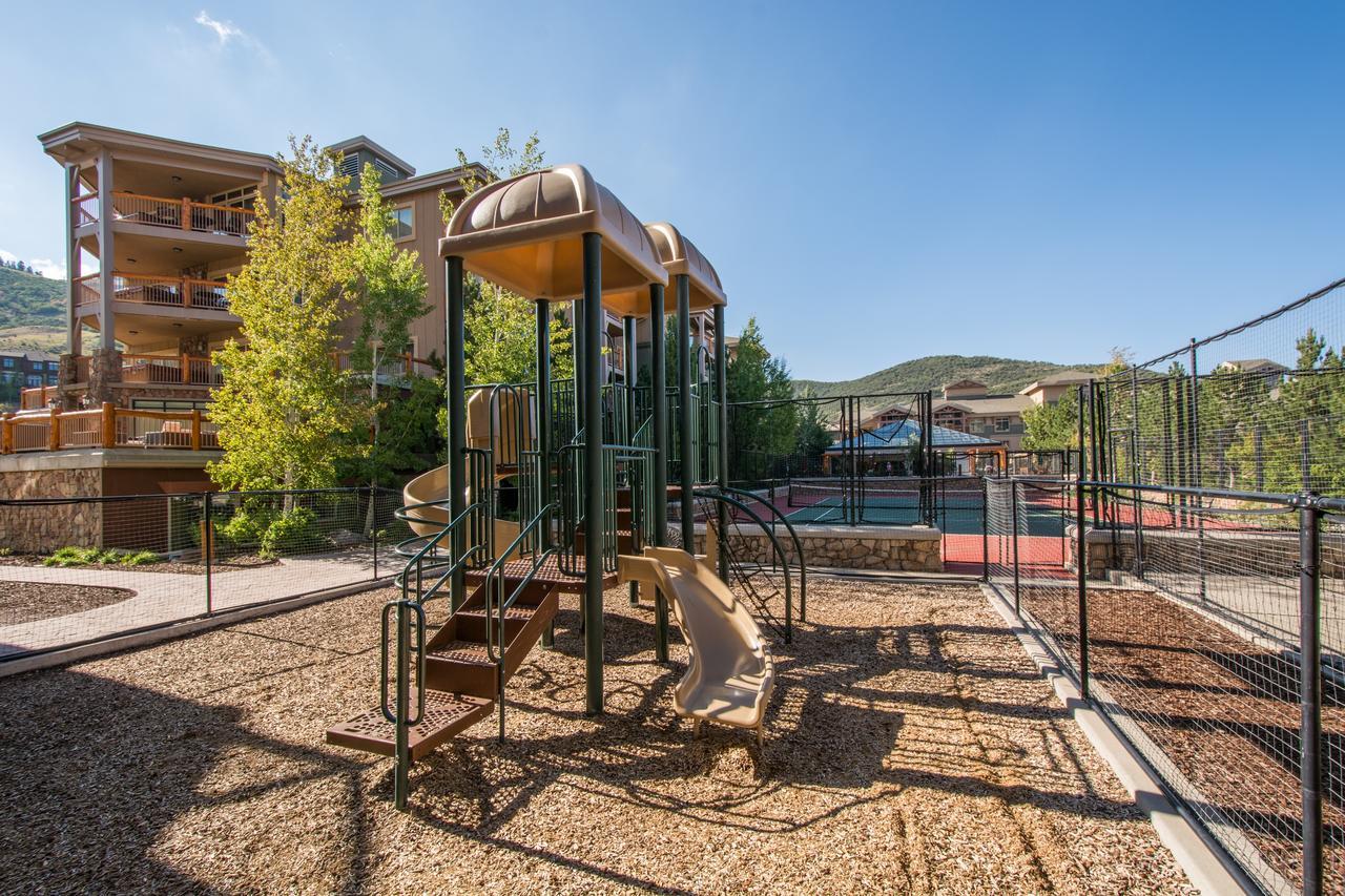 Canyons Village Condos By All Seasons Resort Lodging 帕克城 外观 照片